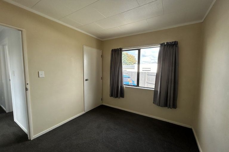 Photo of property in 10 Mercury Street, Milson, Palmerston North, 4414