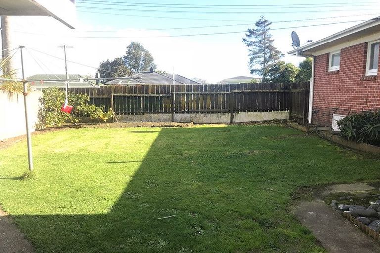 Photo of property in 1/1 Blossom Lane, Manurewa, Auckland, 2102