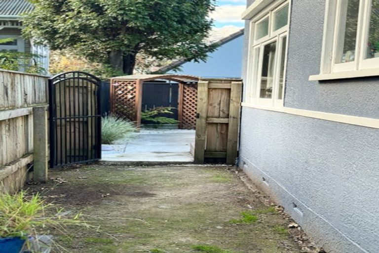 Photo of property in 152a Russell Street, Palmerston North, 4414