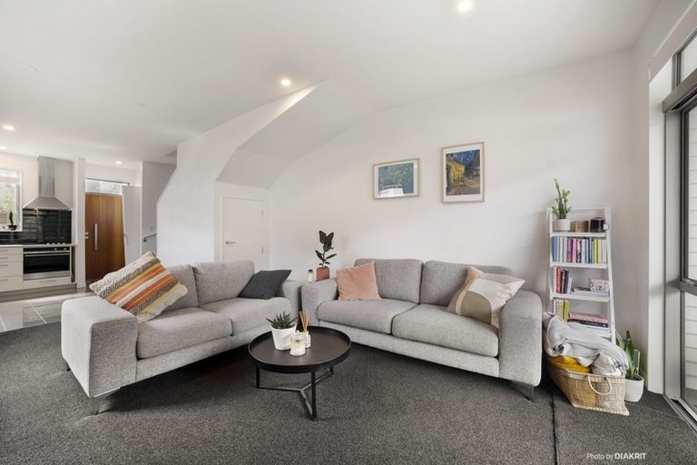 Photo of property in 6/59 The Parade, Island Bay, Wellington, 6023