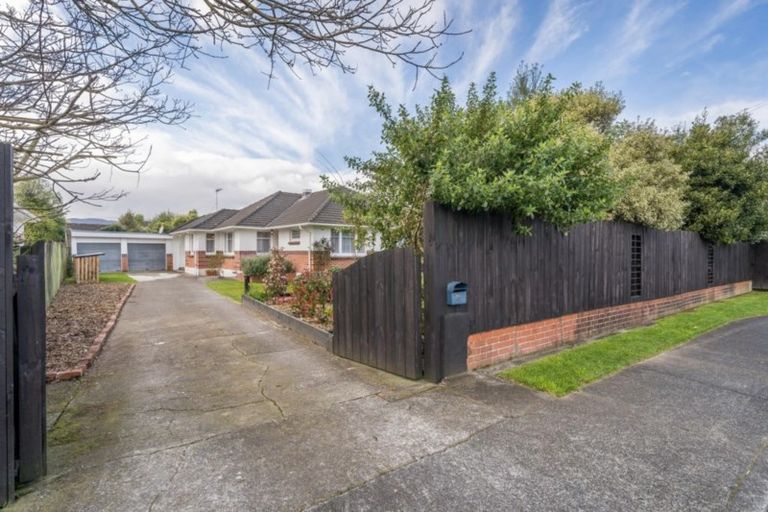 Photo of property in 46 Ebdentown Street, Ebdentown, Upper Hutt, 5018