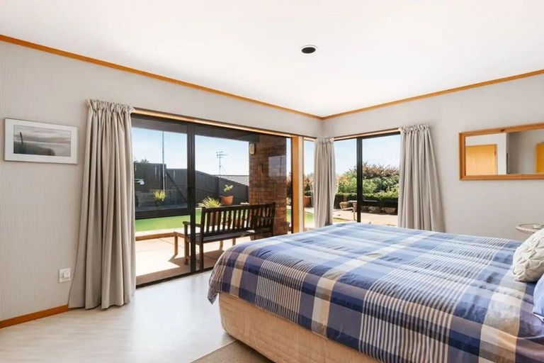 Photo of property in 17 Farnell Court, Omokoroa, 3114