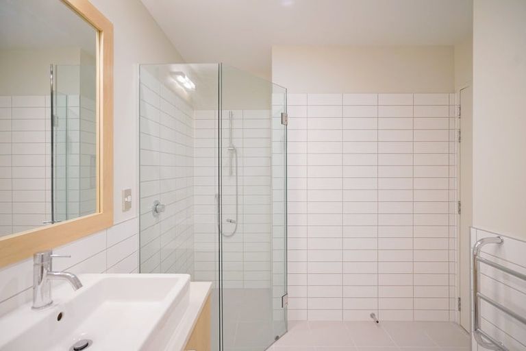 Photo of property in Chews Lane Apartments, 15i/9 Chews Lane, Wellington Central, Wellington, 6011