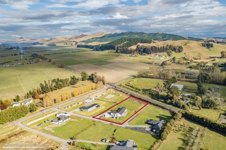 Photo of property in 7b Stock Road, Otane, 4276