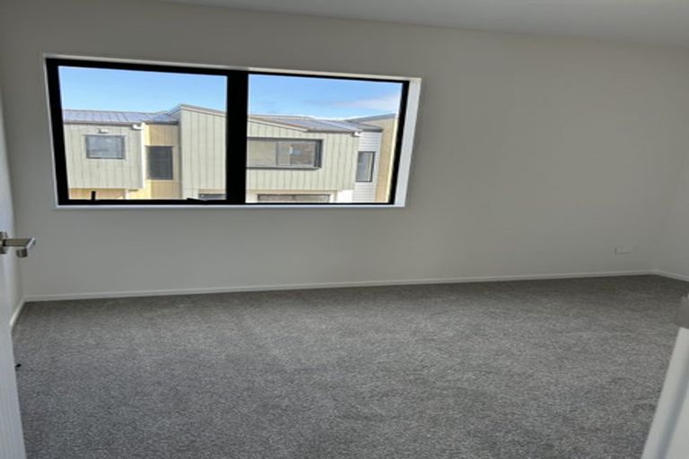 Photo of property in 2 Camp X Place, Whenuapai, Auckland, 0618