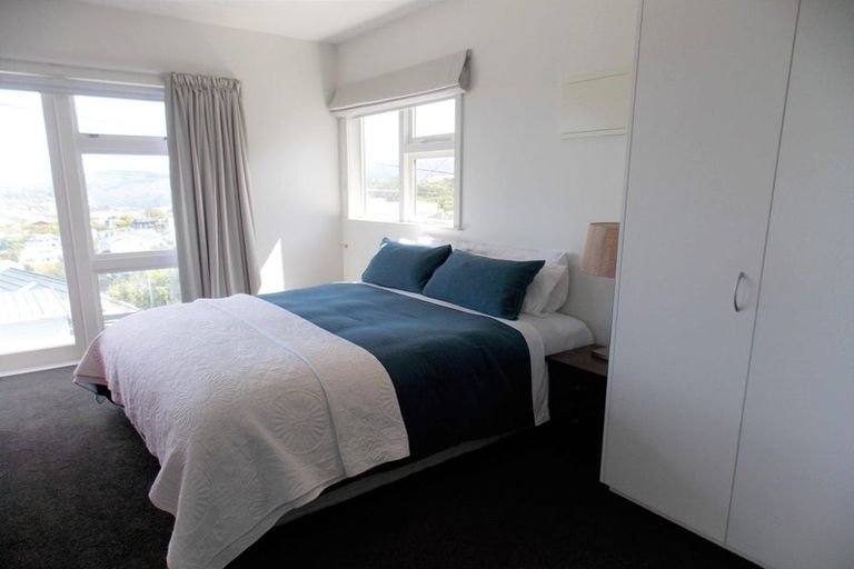 Photo of property in 1a Clive Road, Khandallah, Wellington, 6035