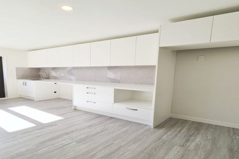 Photo of property in 30 Rathmar Drive, Manurewa, Auckland, 2105