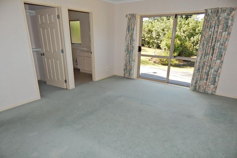 Photo of property in 28 Shepherd Road, Kerikeri, 0230