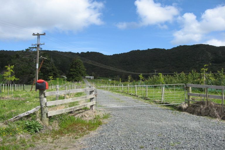 Photo of property in 365 Old Kaipara Road, Kaipara Flats, Warkworth, 0981