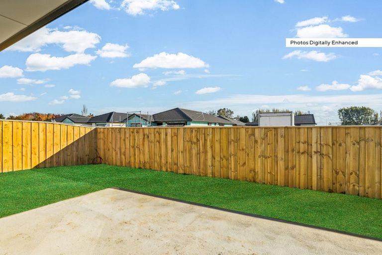 Photo of property in 3 Meadow View Drive, Belfast, Christchurch, 8051