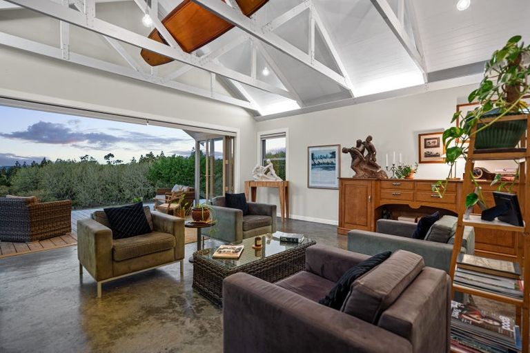 Photo of property in 35 Lloyd Drive, Wainui, Silverdale, 0994