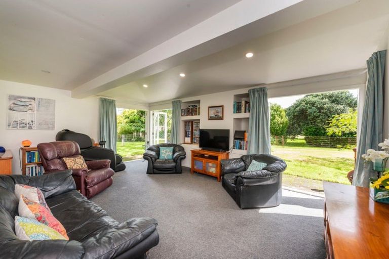 Photo of property in 24 Bristol Road, Whenuapai, Auckland, 0618