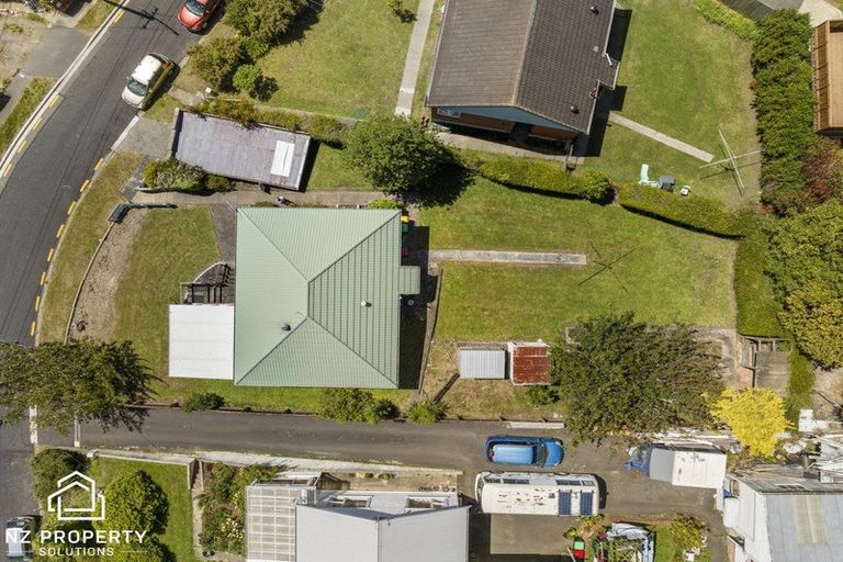 Photo of property in 13 Rennie Street, Green Island, Dunedin, 9018