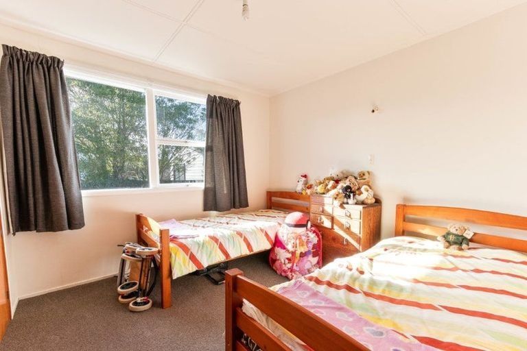 Photo of property in 10 Cuba Street, Marton, 4710