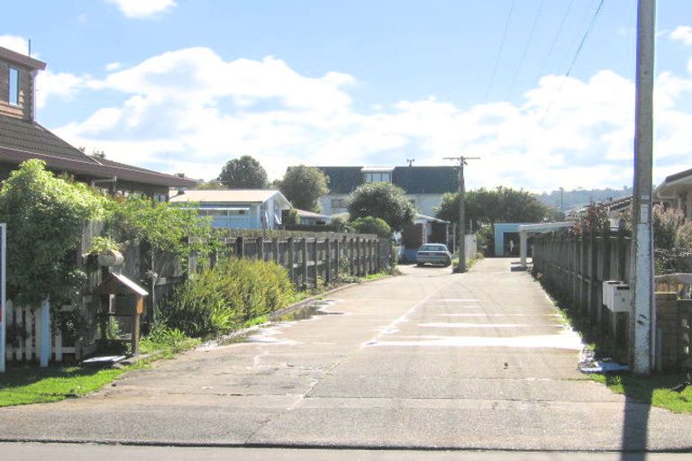 Photo of property in 43b Riverside Road, Orewa, 0931