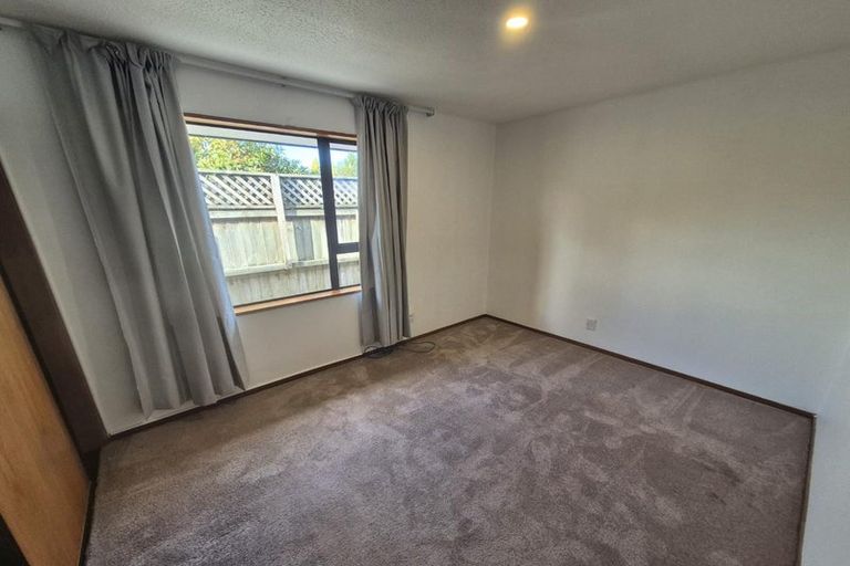 Photo of property in 58 Prestons Road, Redwood, Christchurch, 8051