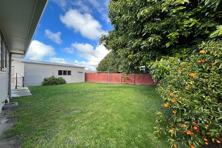 Photo of property in 64 Wynyard Crescent, Tamatea, Napier, 4112
