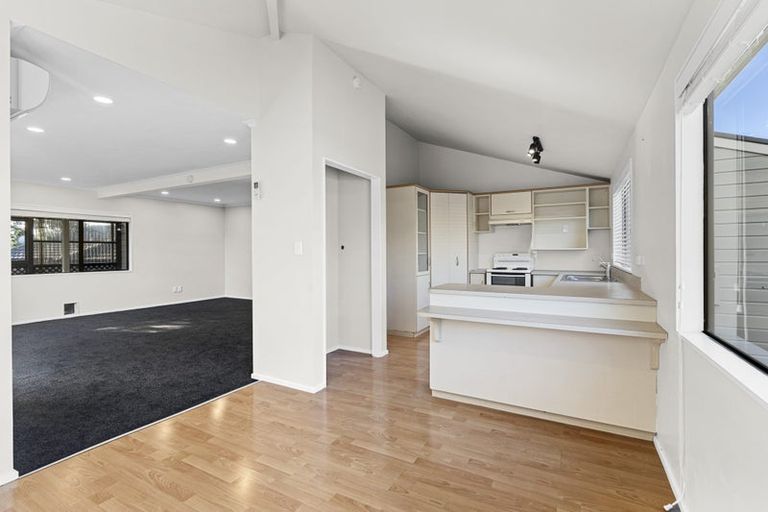 Photo of property in 149f Heta Road, Highlands Park, New Plymouth, 4312