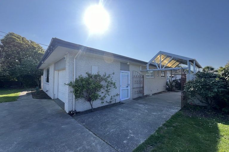 Photo of property in 229 Grahams Road, Burnside, Christchurch, 8053