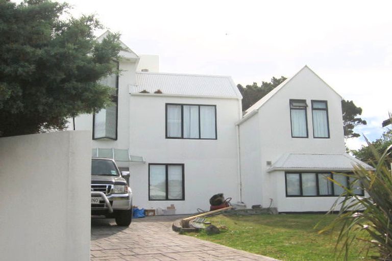 Photo of property in 80 Beacon Hill Road, Strathmore Park, Wellington, 6022