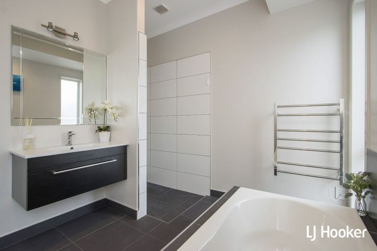 Photo of property in 46 Ocean Breeze Drive, Waihi Beach, 3611