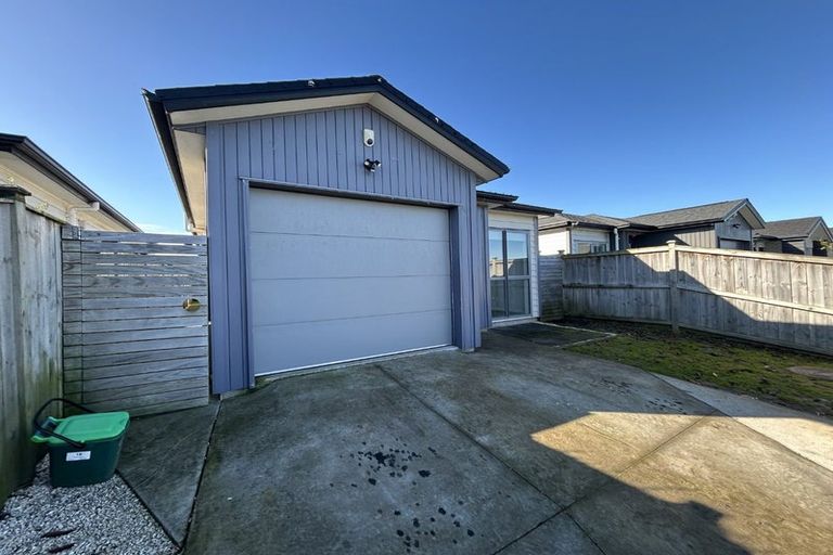 Photo of property in 18 Opoka Street, Takanini, 2110