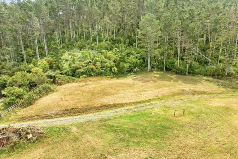 Photo of property in 43 Whangarei Heads School Road, Whangarei Heads, Whangarei, 0174