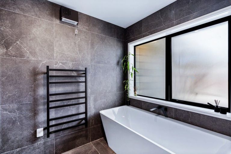 Photo of property in 254 Riverbend Road, Meeanee, Napier, 4110