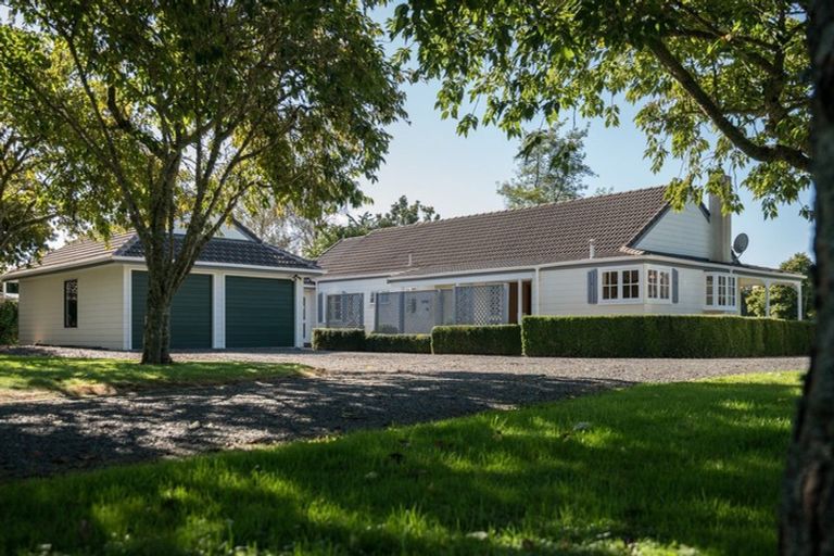 Photo of property in 16 Cowley Drive, Leamington, Cambridge, 3432