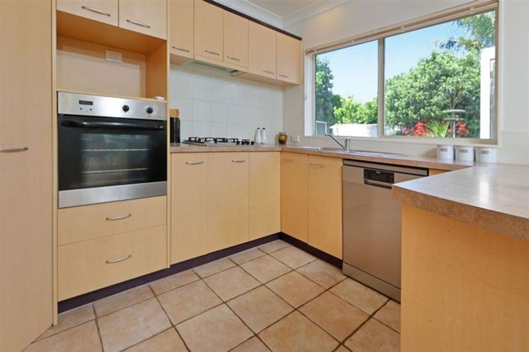 Photo of property in 6 Lantern Court, Henderson, Auckland, 0612