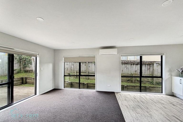 Photo of property in 3 Capella Place, Manurewa, Auckland, 2102
