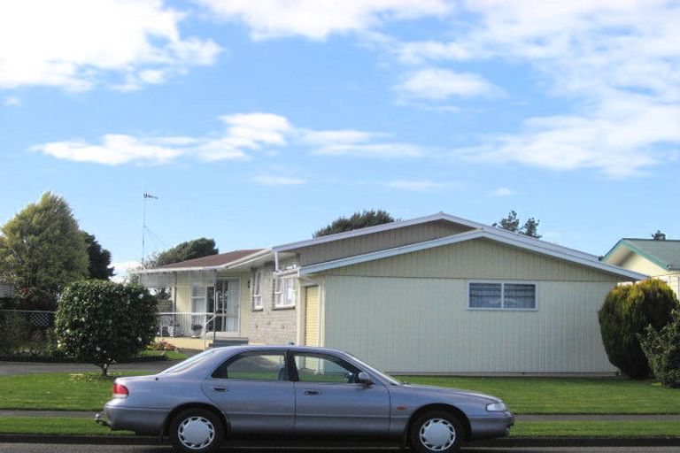 Photo of property in 57 Kennedy Drive, Levin, 5510