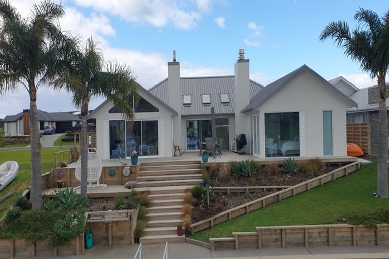 Photo of property in 77 Leeward Drive, Whitianga, 3510