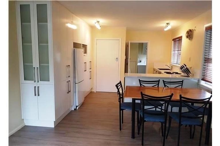 Photo of property in 165 Condell Avenue, Papanui, Christchurch, 8053