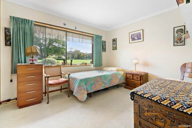 Photo of property in 2/25 Mccrystal Avenue, Bucklands Beach, Auckland, 2012