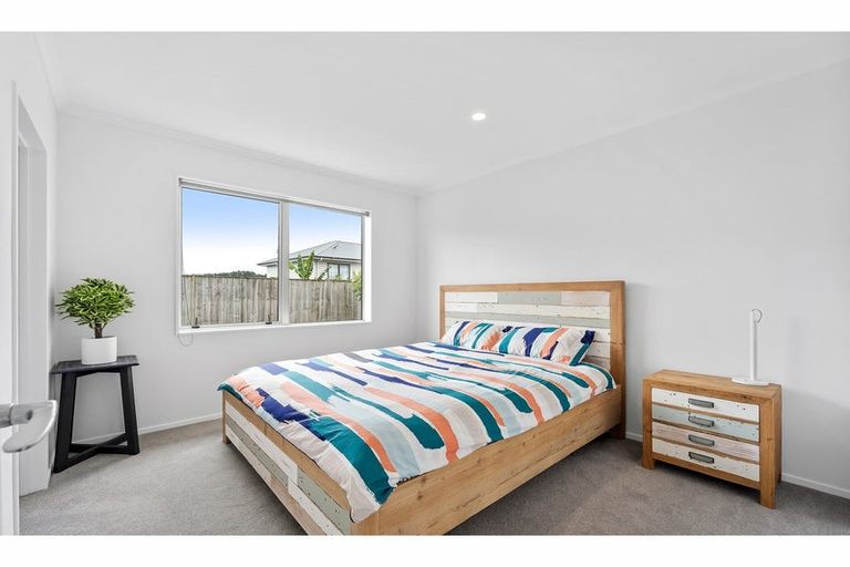 Photo of property in 29 Mettam Drive, Swanson, Auckland, 0614