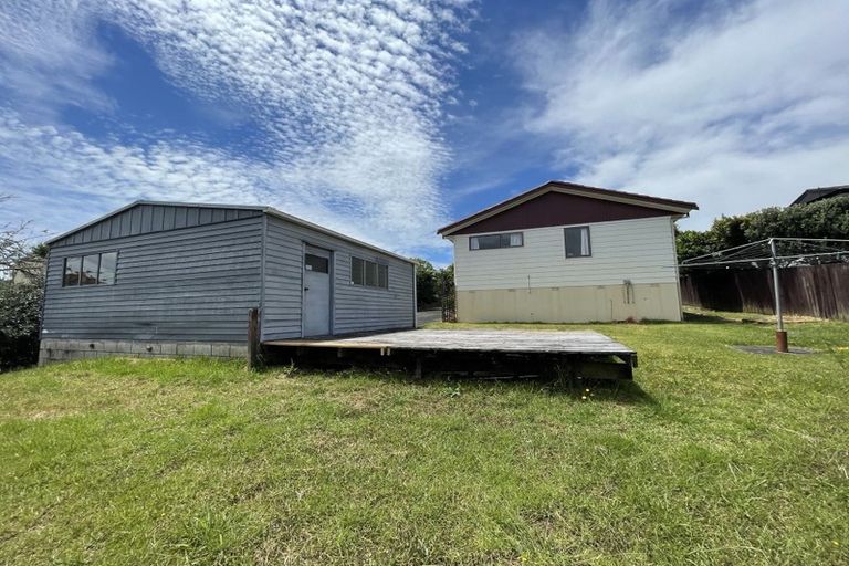 Photo of property in 34 Jandell Crescent, Bucklands Beach, Auckland, 2014