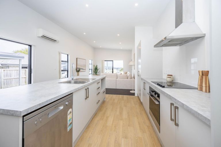 Photo of property in 13 Gregson Drive, Huntly, 3700