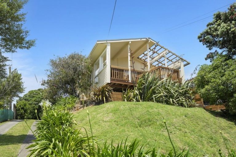 Photo of property in 86 Rosetta Road, Raumati South, Paraparaumu, 5032