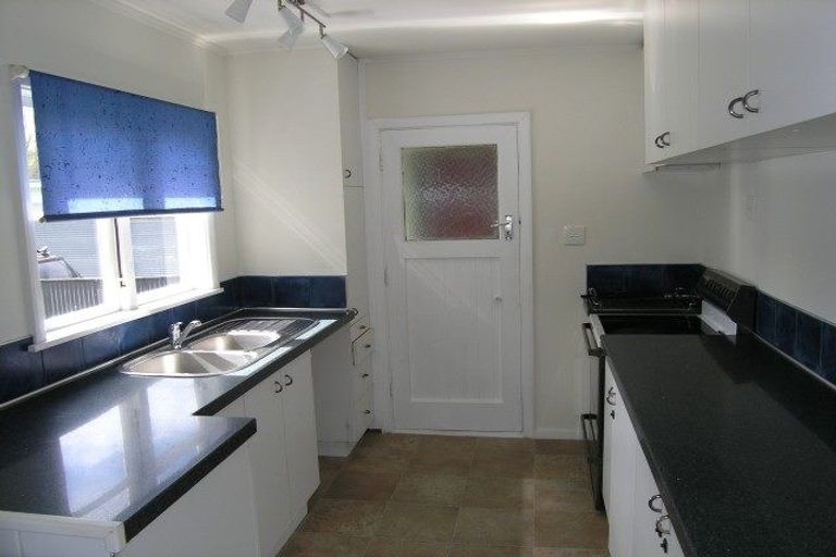 Photo of property in 152 Wainuiomata Road, Wainuiomata, Lower Hutt, 5014