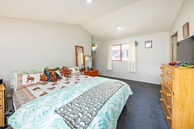 Photo of property in 66 Malaspina Place, Papatoetoe, Auckland, 2025