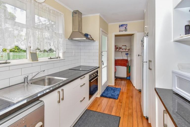Photo of property in 22 Eastburn Street, Papakura, 2110
