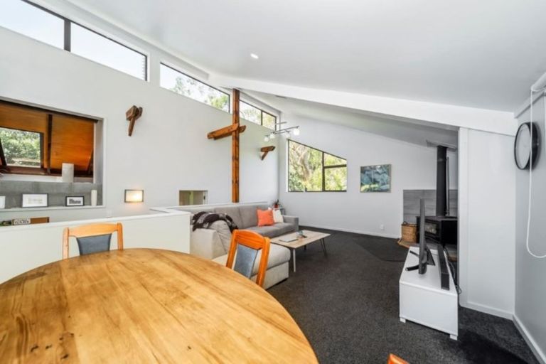 Photo of property in 18b Mayfair Place, Westown, New Plymouth, 4310