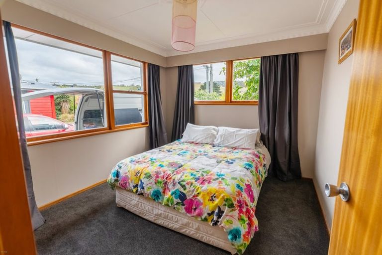 Photo of property in 21 Kenilworth Road, Oamaru North, Oamaru, 9400