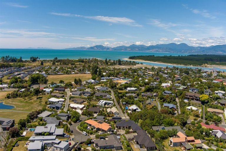 Photo of property in 4 Perry Way, Mapua, 7005