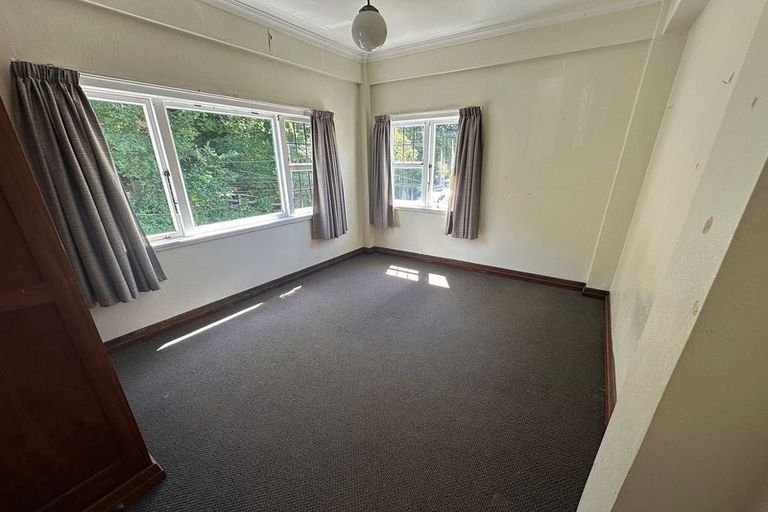 Photo of property in Elms Court Flats, 3/367 The Terrace, Te Aro, Wellington, 6011