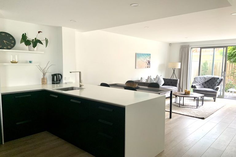 Photo of property in 2/441 Madras Street, St Albans, Christchurch, 8014