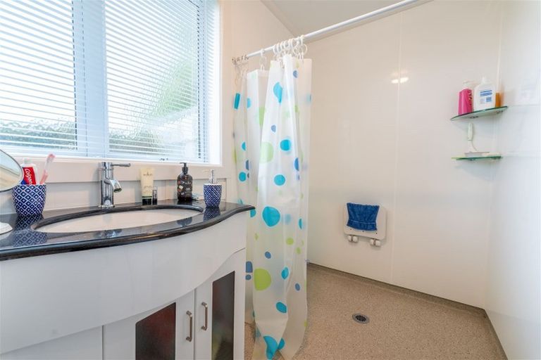 Photo of property in 27/4963 Waimate Highway, Glenavy, Waimate, 7980