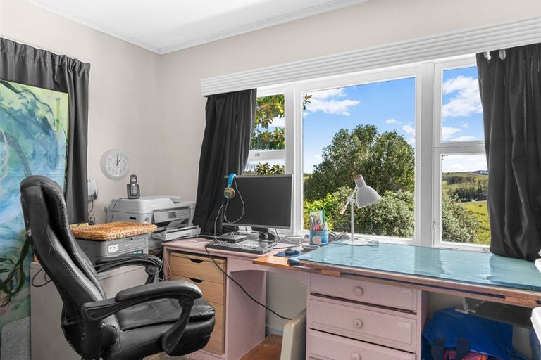 Photo of property in 46 Gorge Road, Maungaturoto, 0520