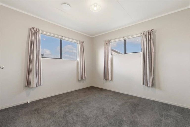 Photo of property in 54 Atuaroa Avenue, Te Puke, 3119